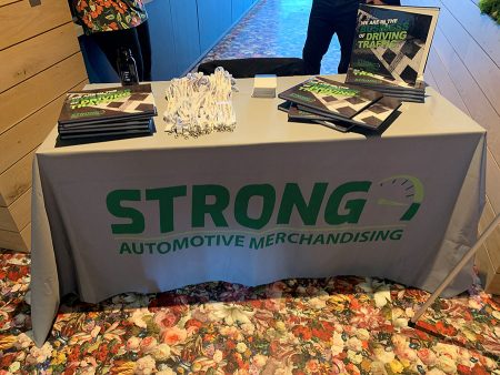 Strong Digital Summit - More Registration Table