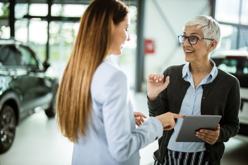 How Gender and Age Affect Dealership Service Center Profits [STUDY]