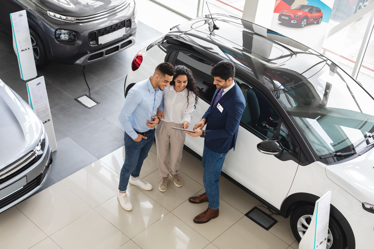 How the Dealership-OEM Relationship Could Evolve How the Dealership-OEM Relationship Could Evolve